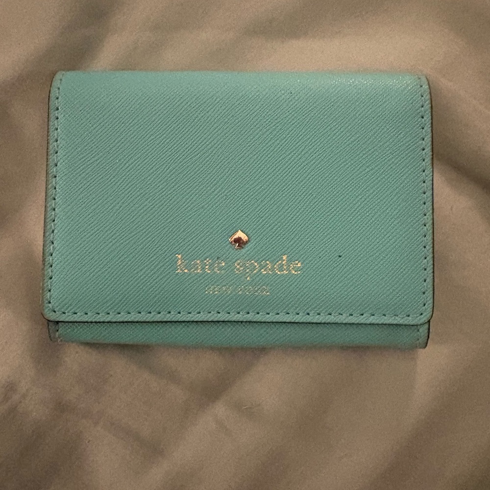 Pre-Owned Kate Spade Wallet